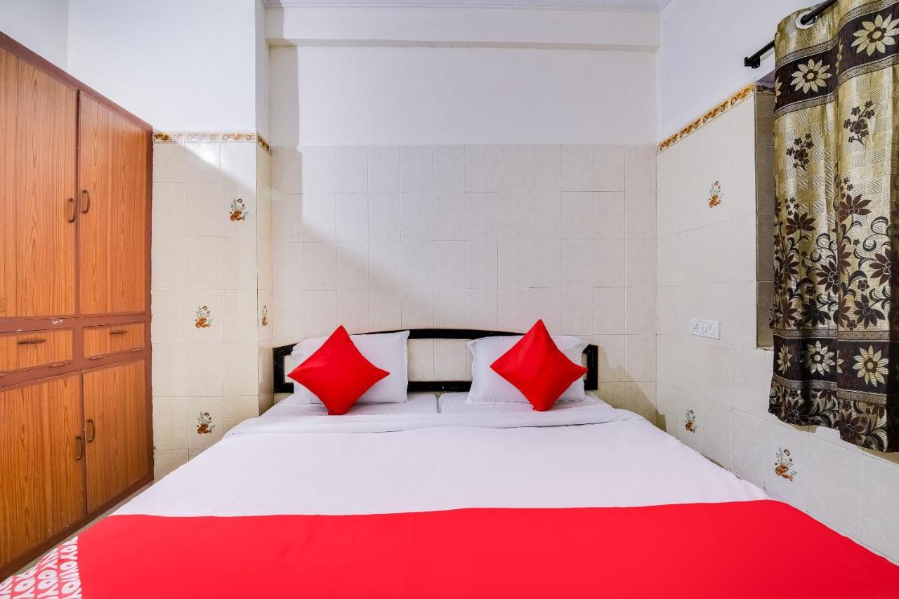 Spot On 63027 Slv Residency Hotell Tirupati Exteriör bild